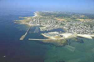  Lesconil by plane